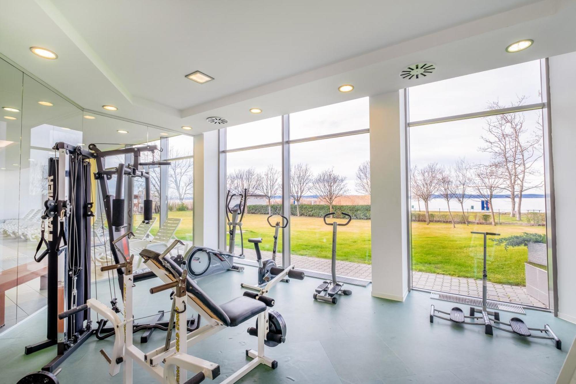 Myflat Club 218 Gold II Wellness Apartment ชิโอฟก ภายนอก รูปภาพ